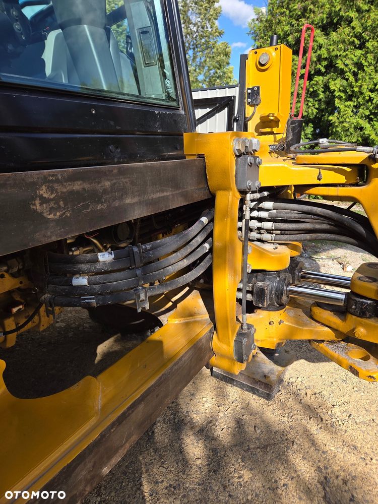 Caterpillar 444f2 - 31