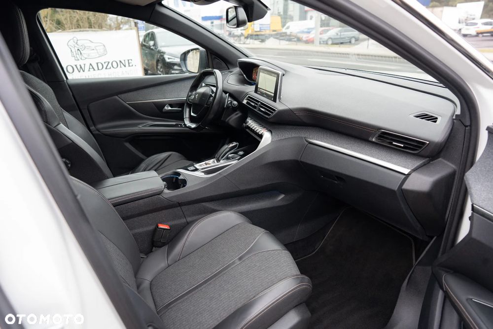 Peugeot 3008 THP 165 EAT6 Stop & Start Allure - 22