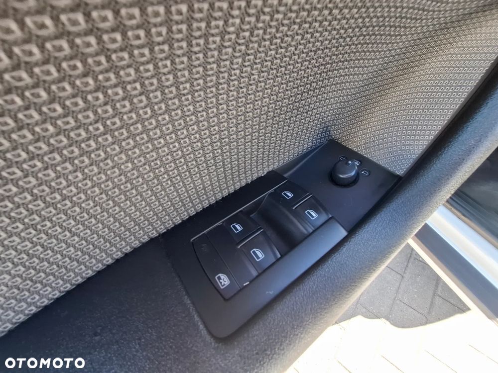 Audi A3 Sportback 2.0 TDI Ambiente - 14