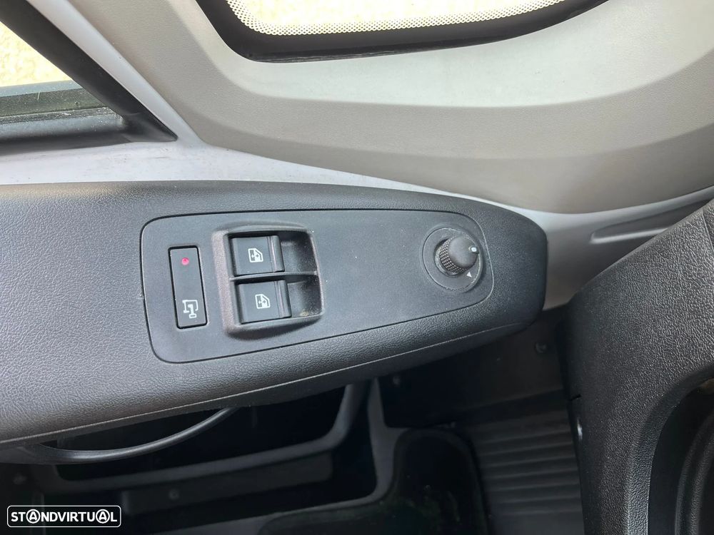 Peugeot Boxer | 2.2 HDI | 3 Lug. - 15