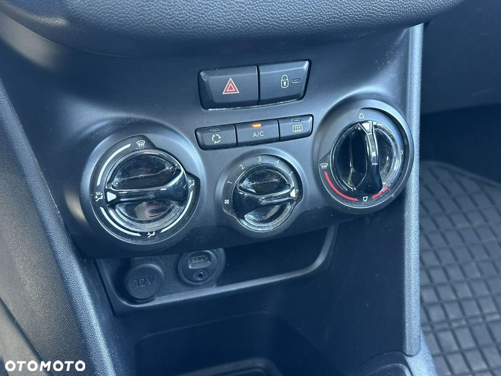 Peugeot 208 1.2 PureTech Active - 19