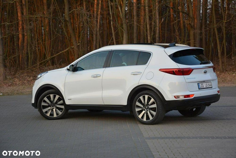 Kia Sportage 2,0 CRDI AWD Platinum - 14