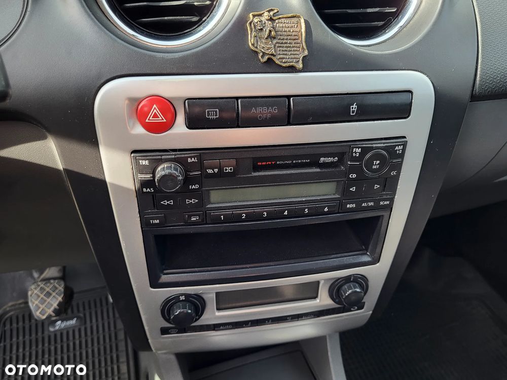 Seat Ibiza 1.4 16V Style - 15