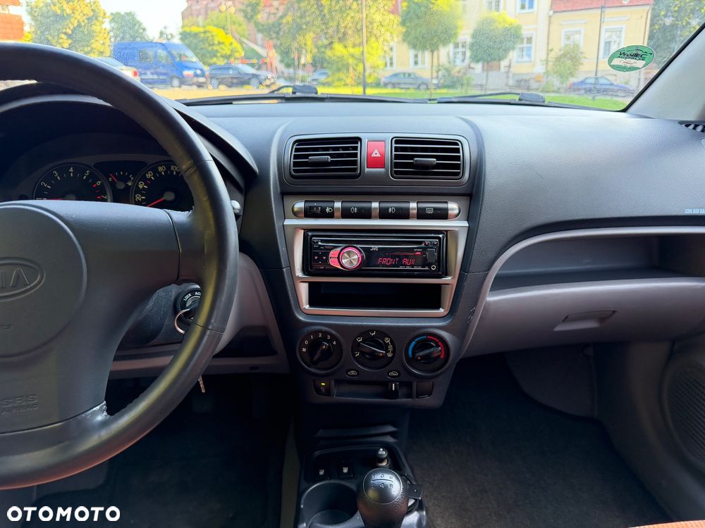 Kia Picanto 1.1 EX - 10