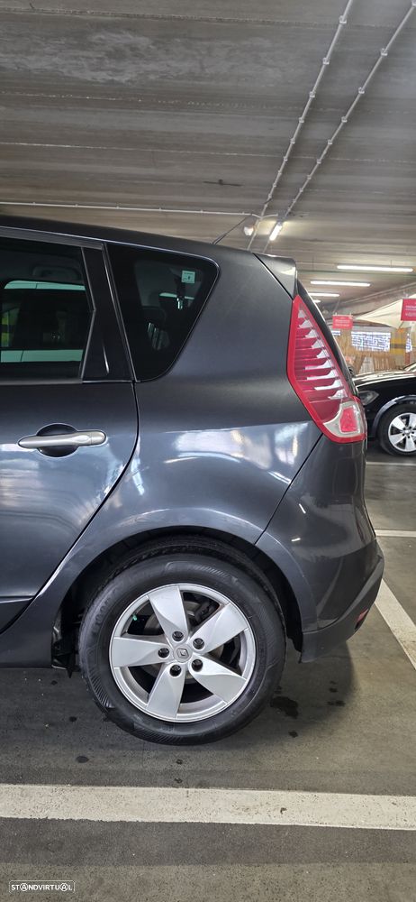 Renault Scénic 1.5 dCi Bose Edtion - 7