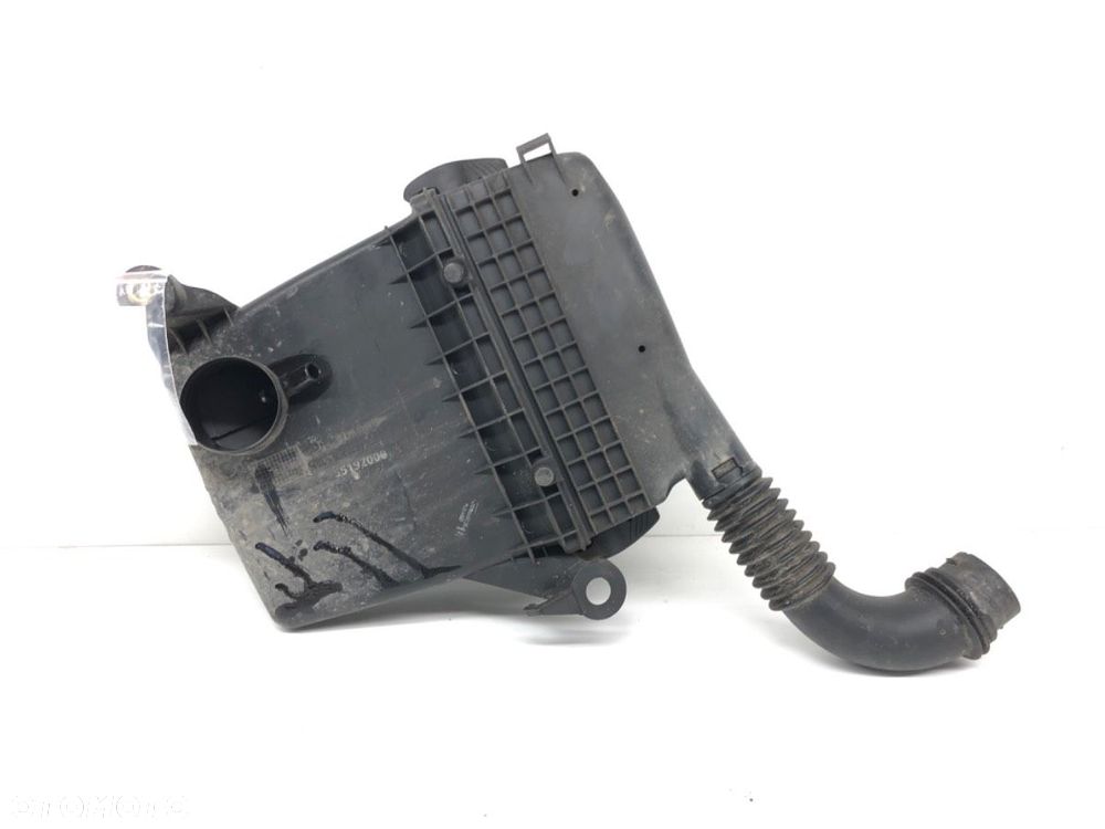 OBUDOWA FILTRA POWIETRZA - 135.00 PLN - FIAT PANDA (169_) 2003 - 2022 1.1 (169.AXA1A) 40 kW [54 KM] - 4