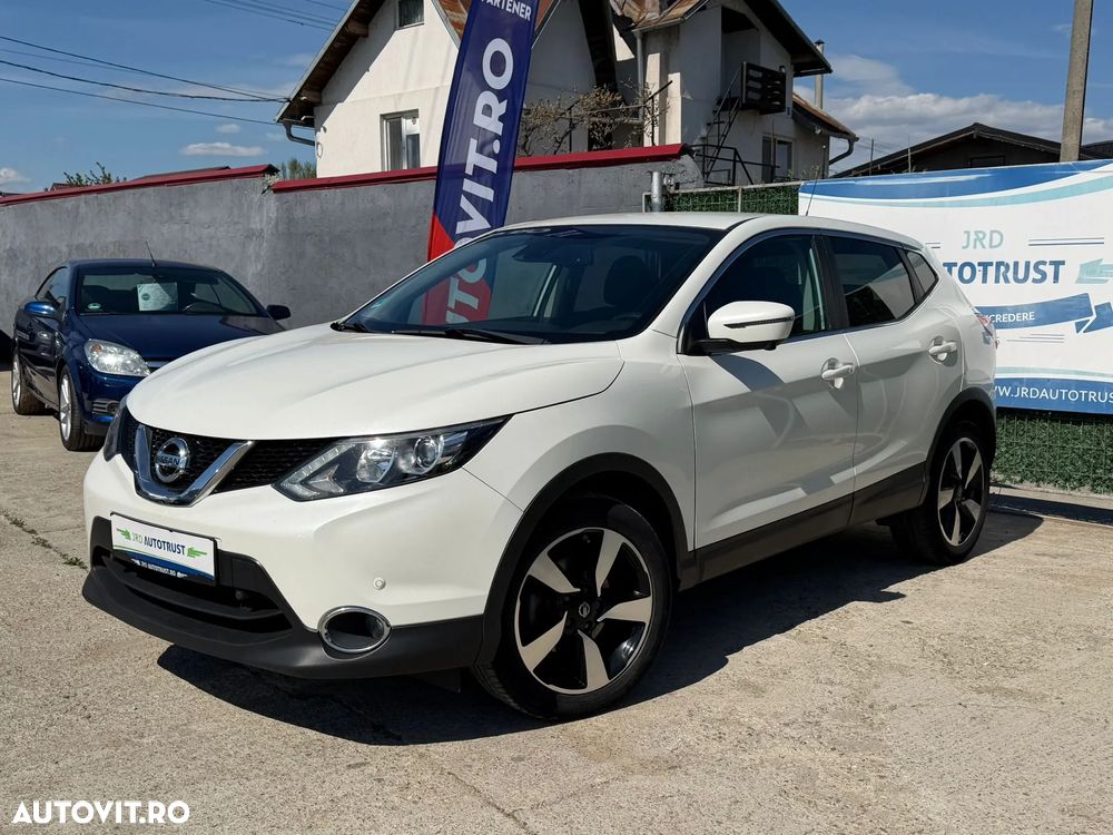 Nissan Qashqai 1.5 DCI N-Connecta - 2