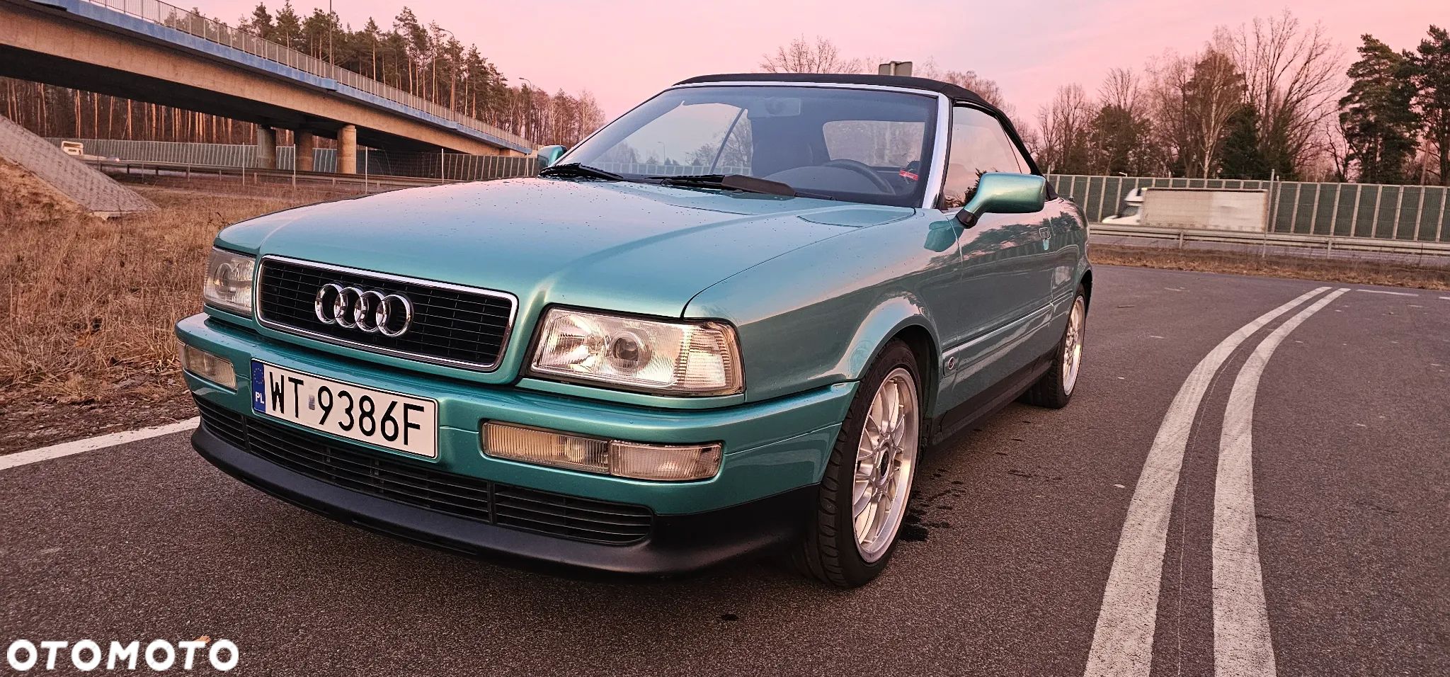 Audi Cabriolet 2.0 - 1