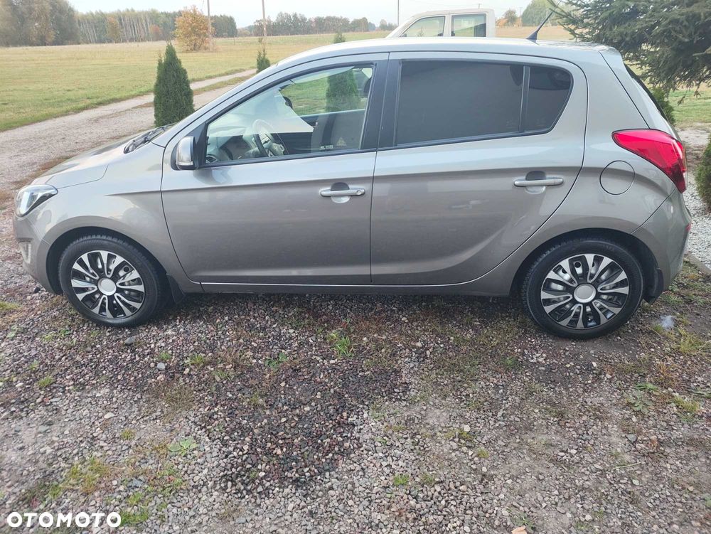 Hyundai i20 - 5