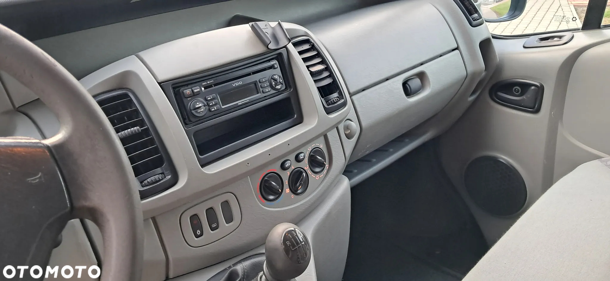 Opel Vivaro 1.9 Dci 100 Koni L2H1 - 21
