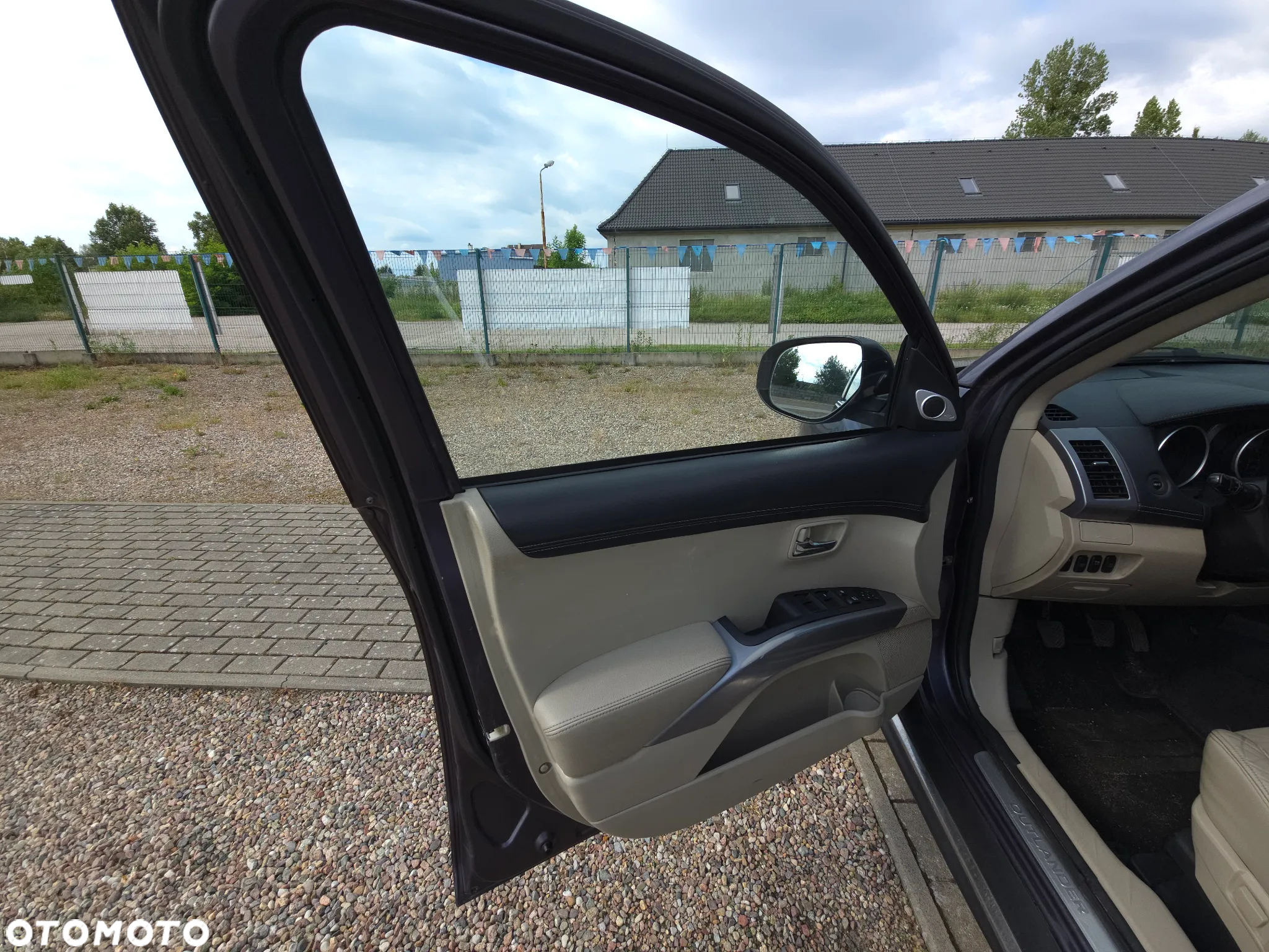 Mitsubishi Outlander 2.0 DID Invite - 17