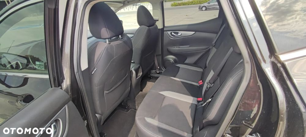 Nissan Qashqai 1.3 DIG-T N-Connecta DCT - 15