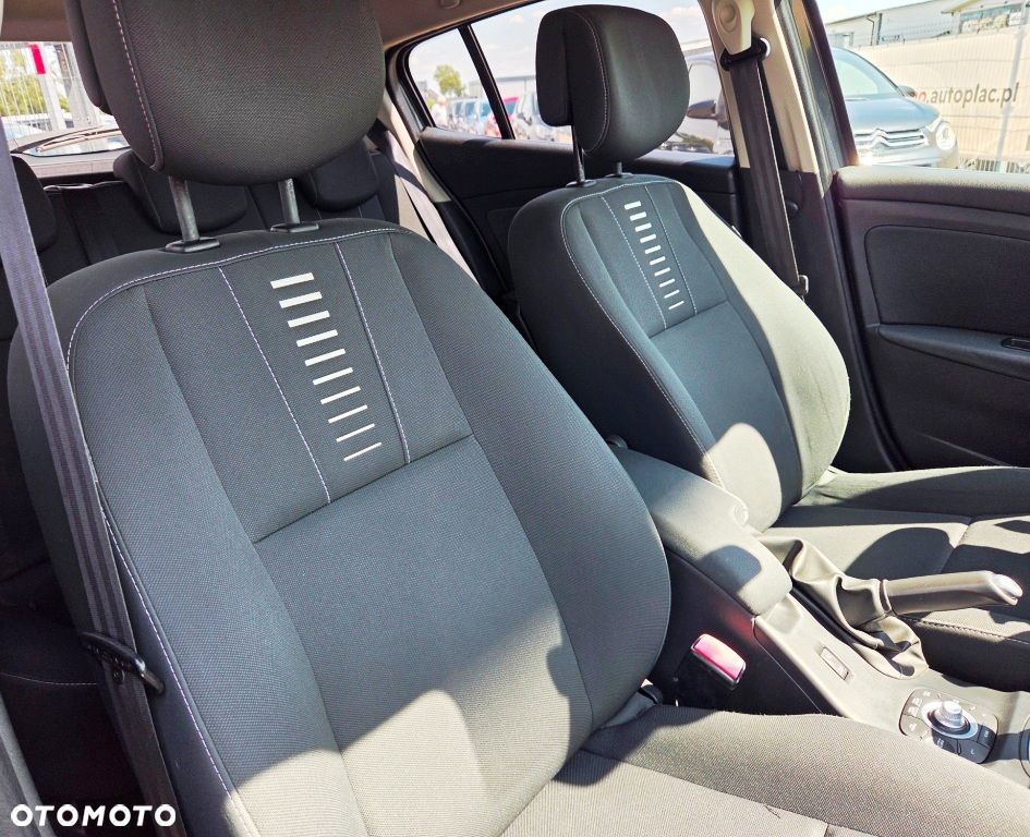 Renault Megane ENERGY dCi 110 Start & Stop Expression - 30