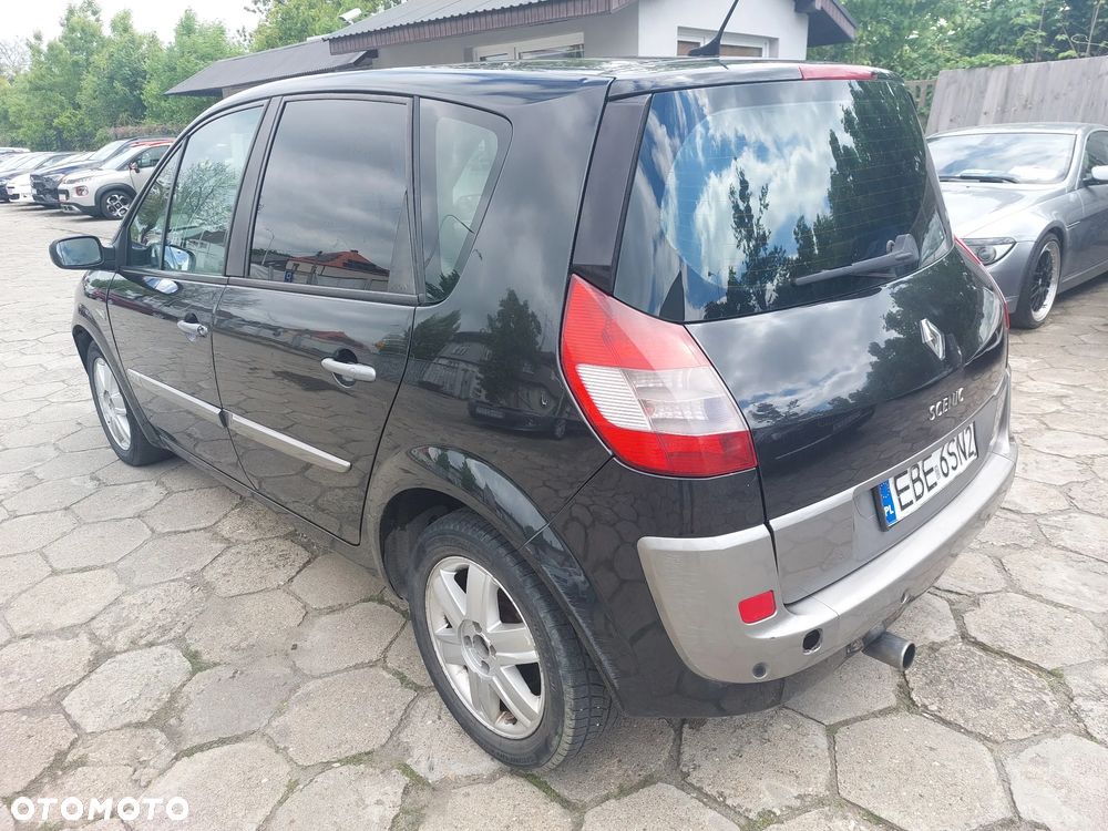 Renault Grand Scenic - 6