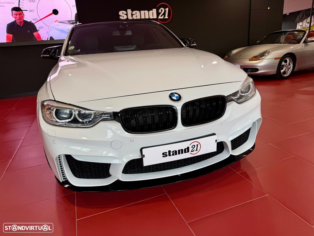 BMW 320 d xDrive Sport Line - 3