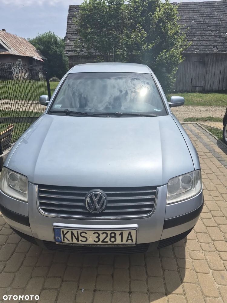 Volkswagen Passat 2.0 Basis - 4
