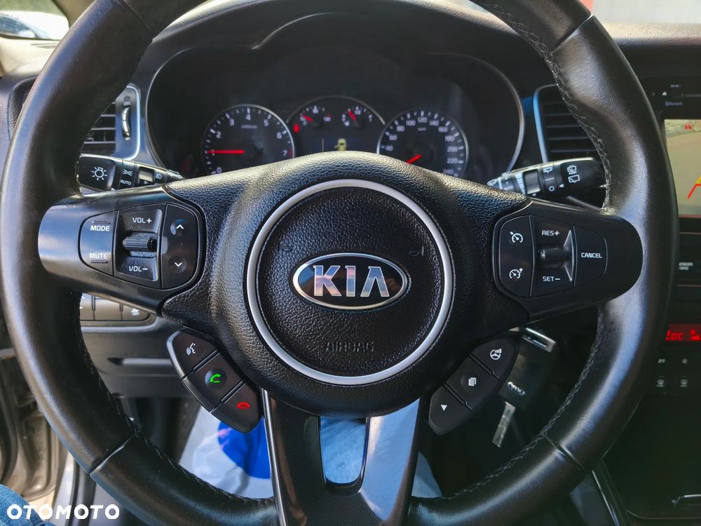 Kia Carens 1.6 GDI XL 7os EU6 - 16