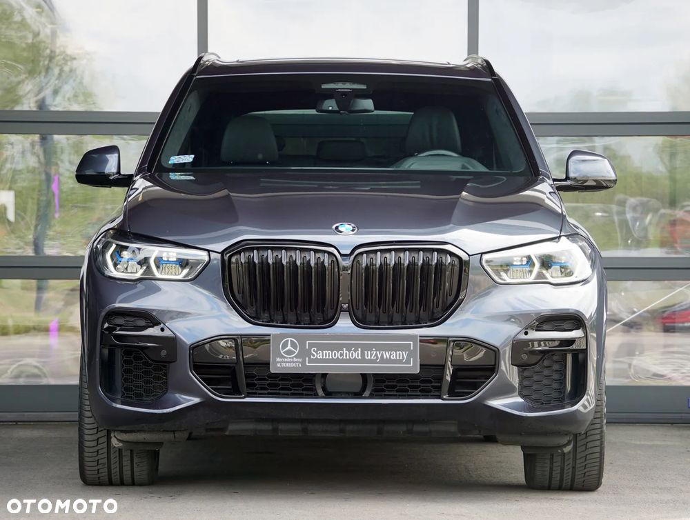BMW X5 M M50i - 4