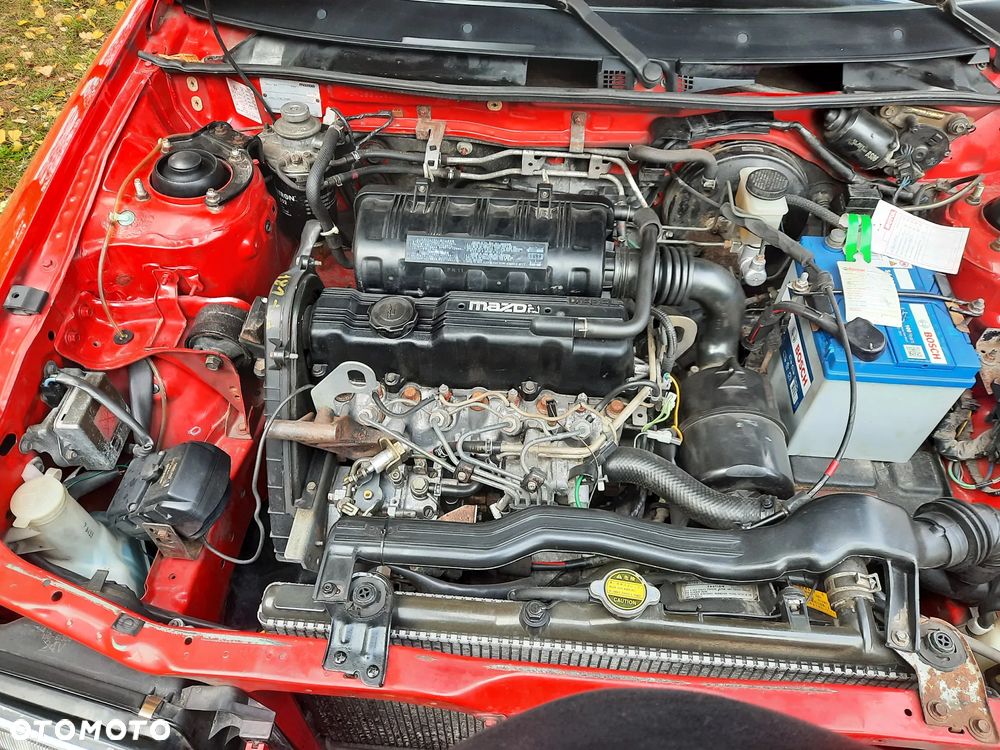 Mazda 323 1.7 D LX - 7