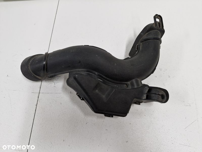 NISSAN JUKE F15 I 1 NISMO 1.6 B DIG-T RURA PRZEWÓD WĄŻ DOLOT REZONATOR POWIETRZA 70390750 1KK0C - 2