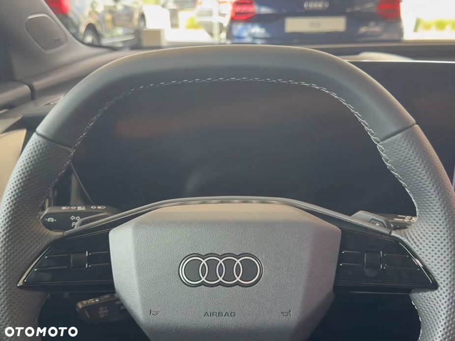 Audi Q4 e-tron - 11