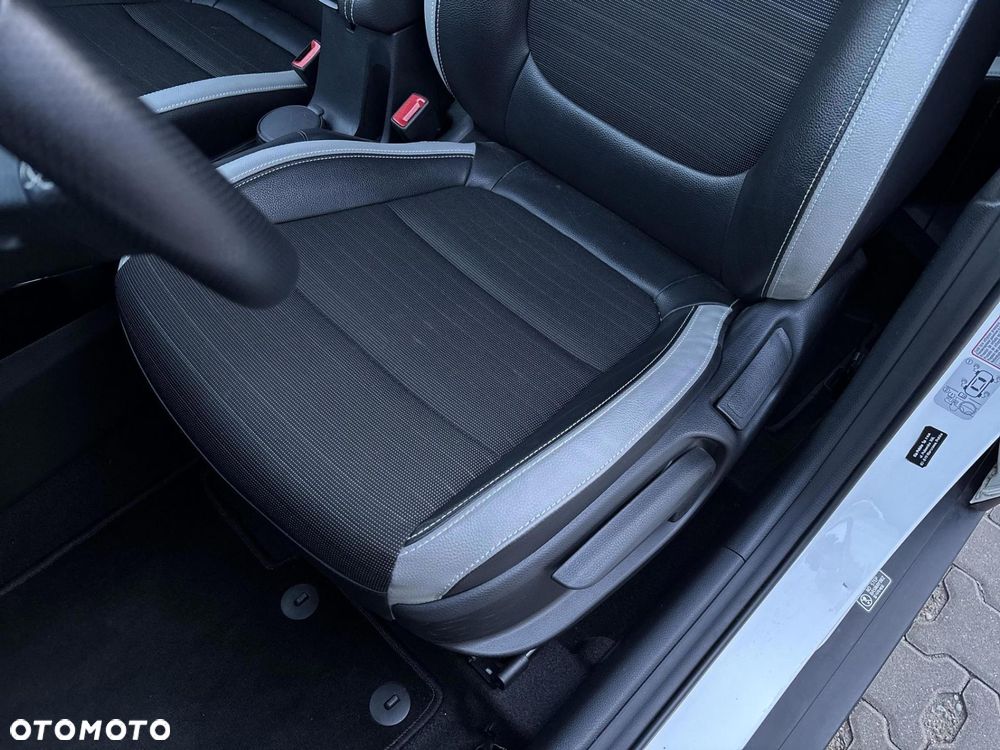 Kia Stonic 1.0 T-GDI L DCT - 12