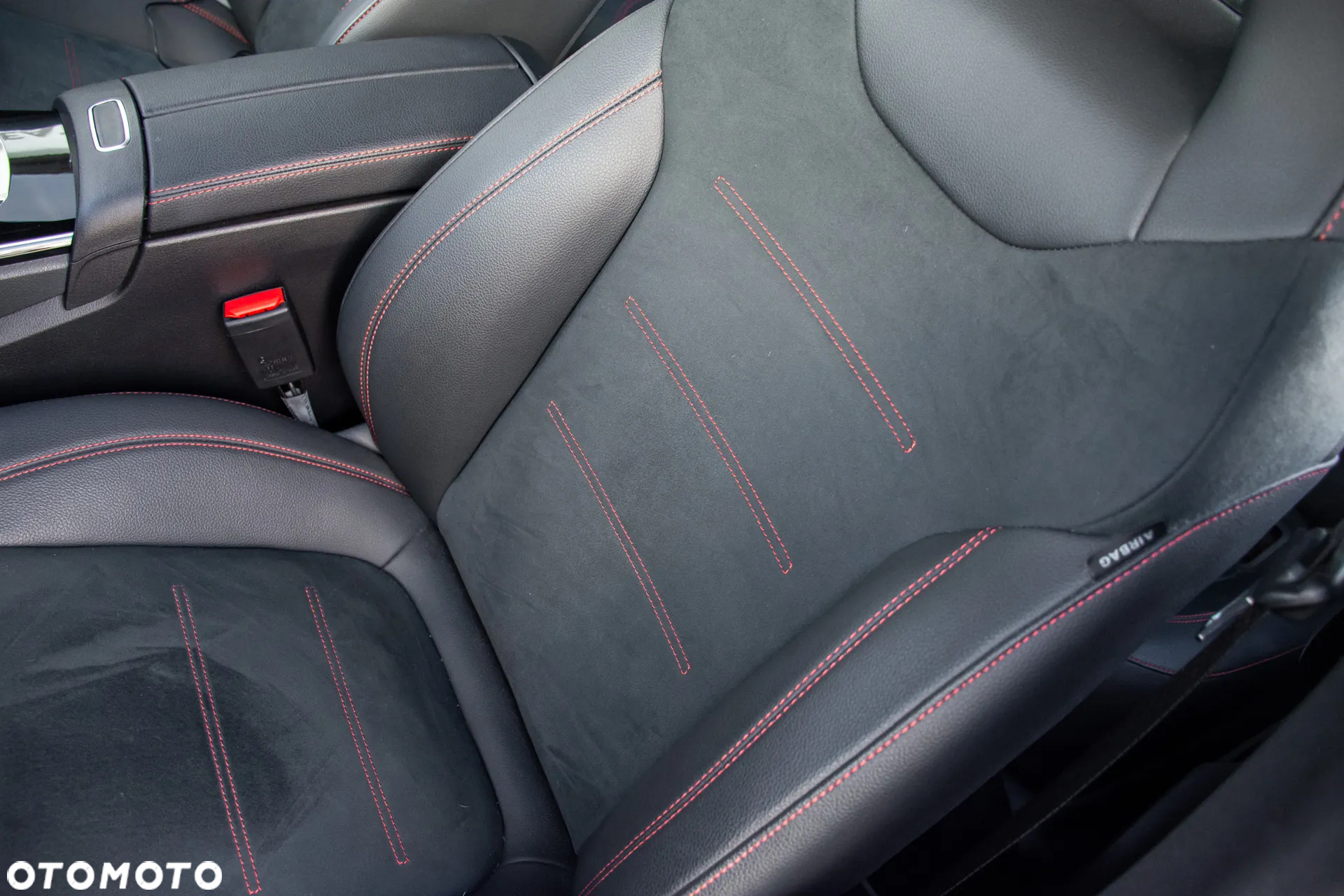 Mercedes-Benz CLA 180 AMG Line 7G-DCT - 8