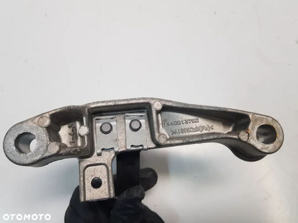 Uchwyt mocowanie podpora pompy wody Renault Talisman Kadjar Megane IV 1.3tce 144c01379r - 6