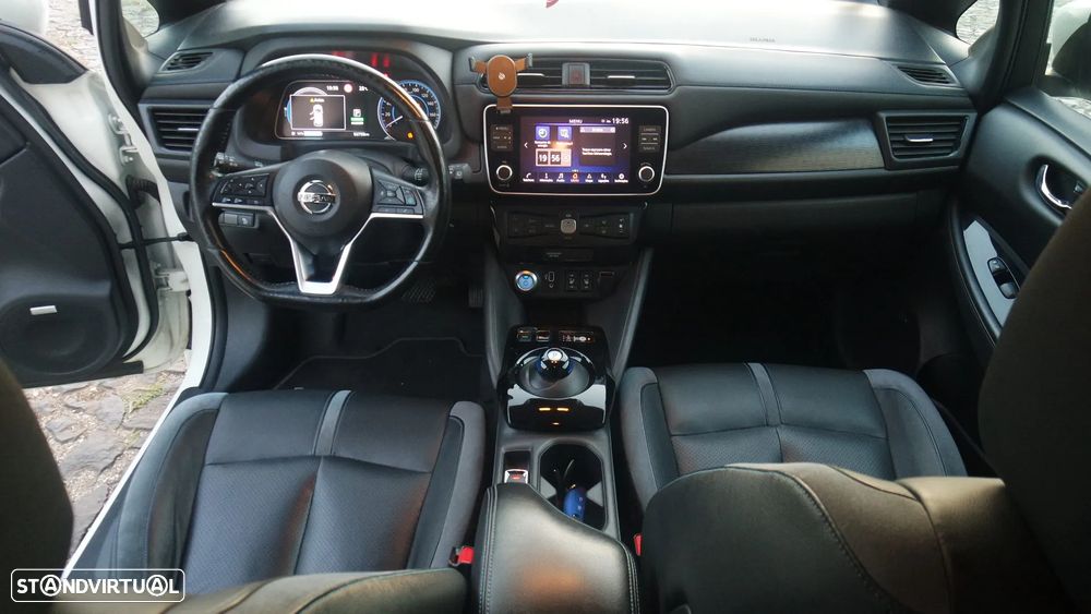 Nissan Leaf 40 kWh Tekna - 9