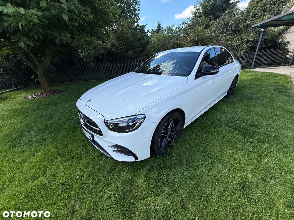 Mercedes-Benz Klasa E 220 d mHEV 4-Matic AMG 9G-Tronic - 4