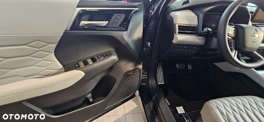 Mitsubishi Outlander Instyle - 8