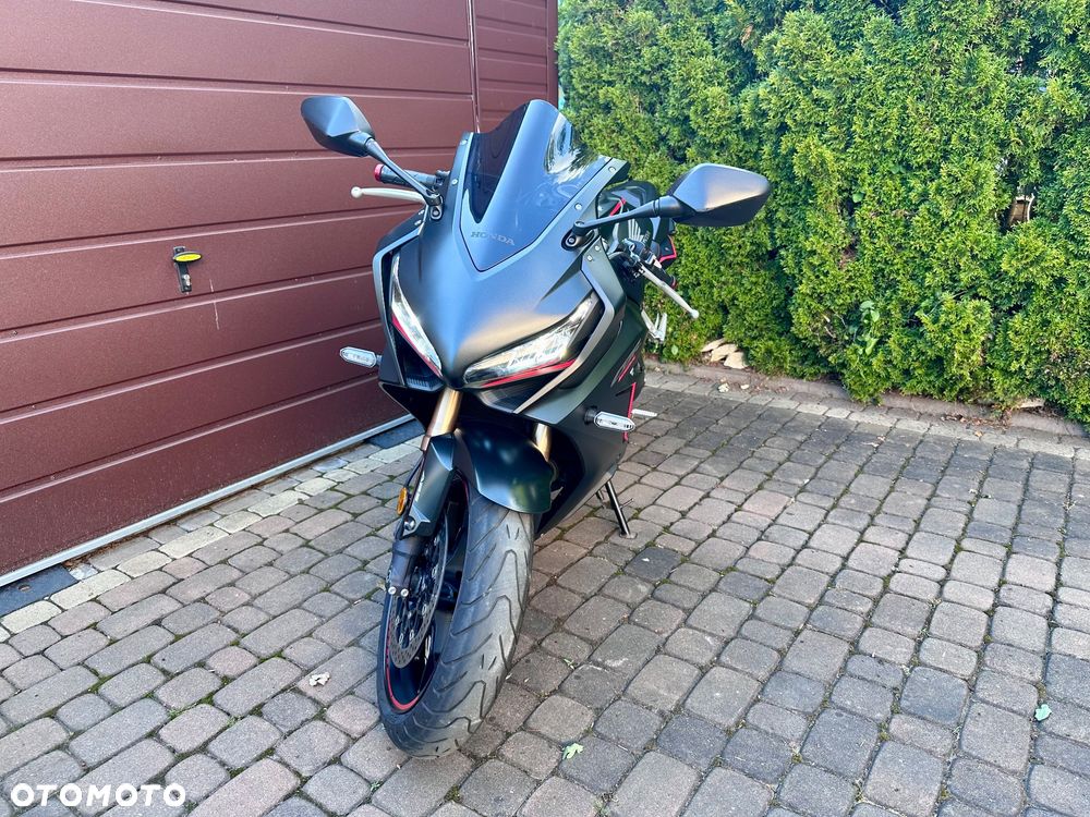 Honda CBR - 4