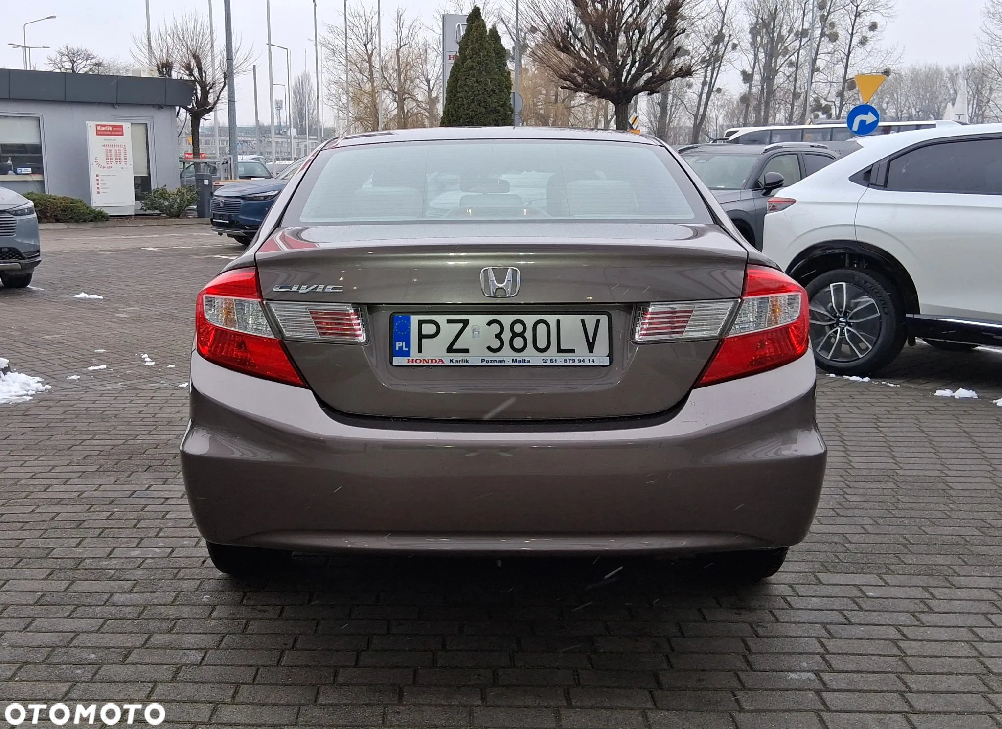 Honda Civic 1.8 Comfort - 8