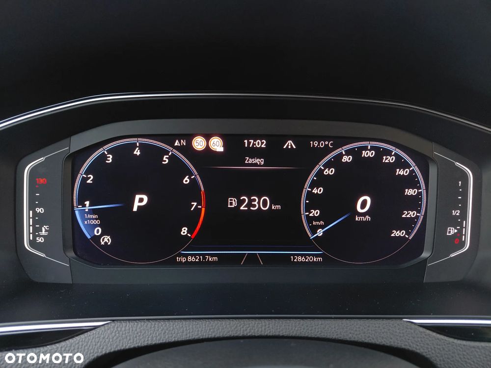 Volkswagen Passat 1.5 TSI EVO Elegance DSG - 37