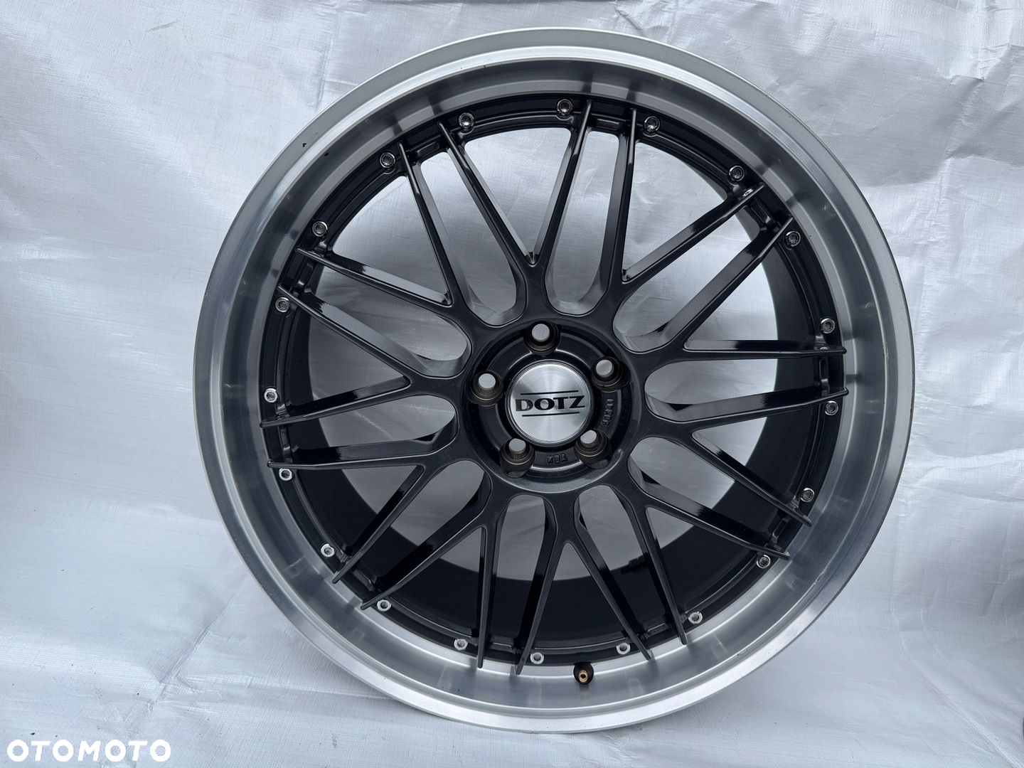Felgi DOTZ Ford Volvo 5x108 8,5J 20cali ET40 617 - 3