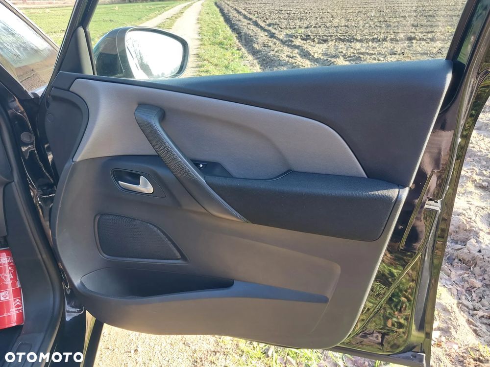 Citroën C4 Grand Picasso BlueHDi 120 Business Class - 22