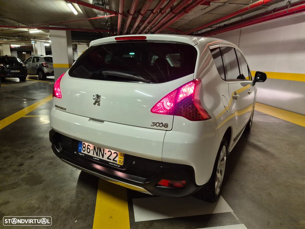 Peugeot 3008 1.6 HDi Style - 14