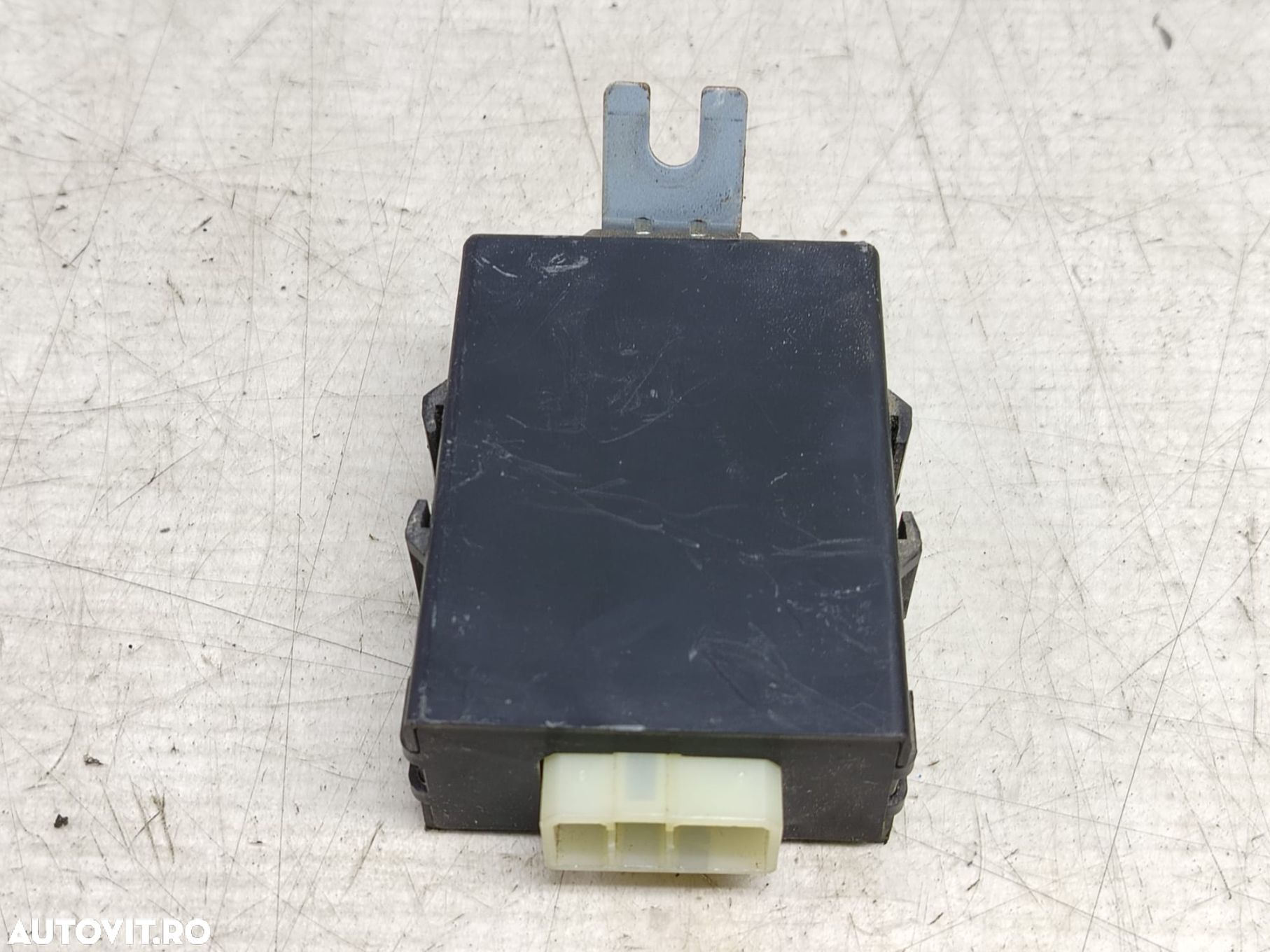 Modul releu 38885-65d0 Suzuki Grand Vitara 1 [1998 - 2005] - 1