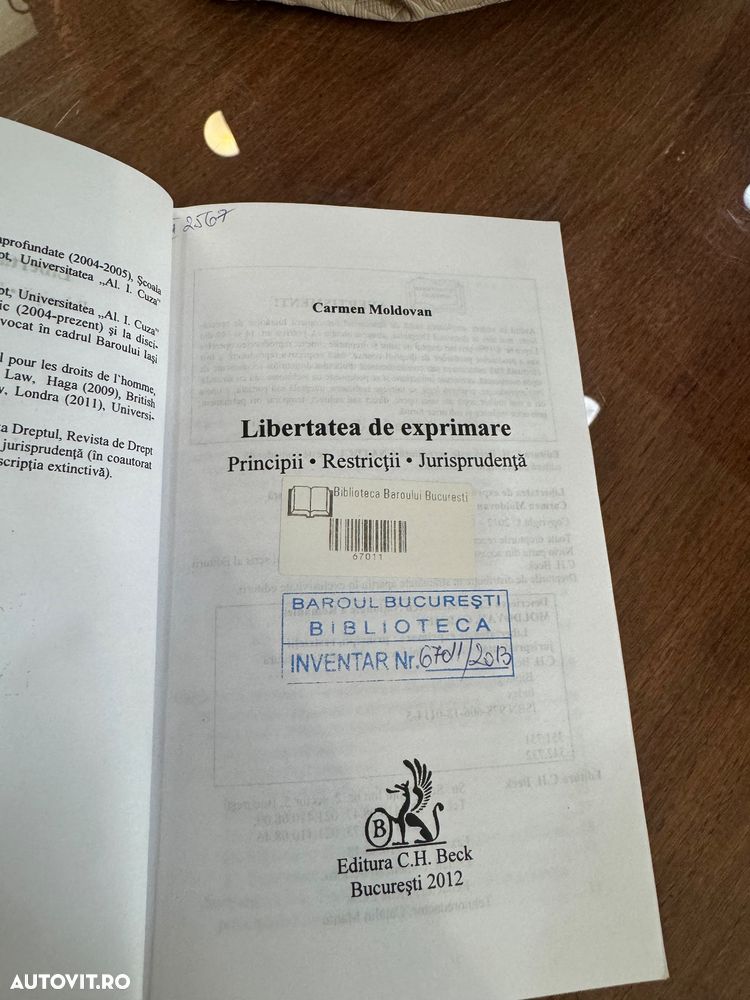 Opel Astra 1.2 Turbo Business Edition - 9