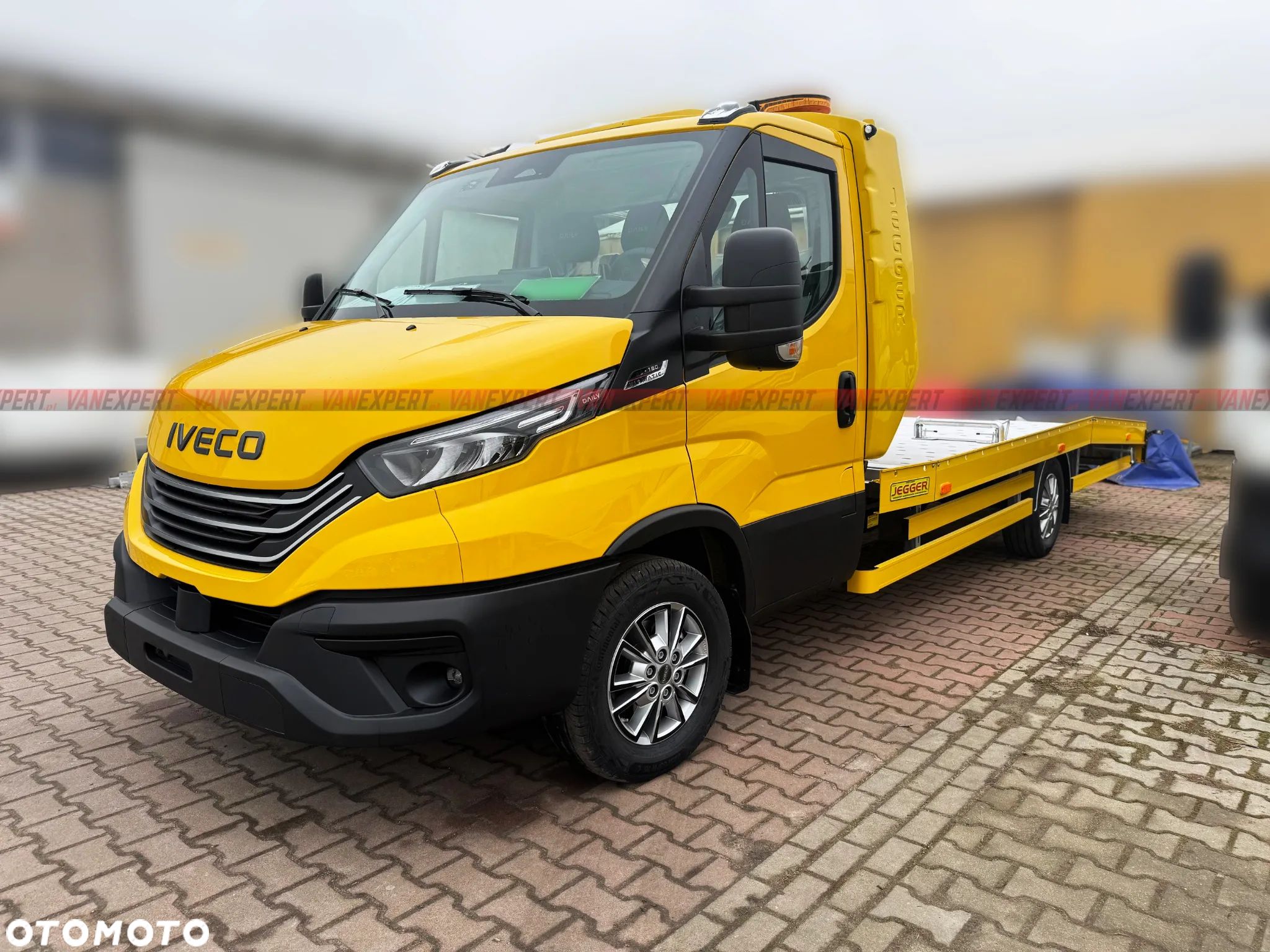 Iveco 35S18H A8 2025 LAWETA - 1