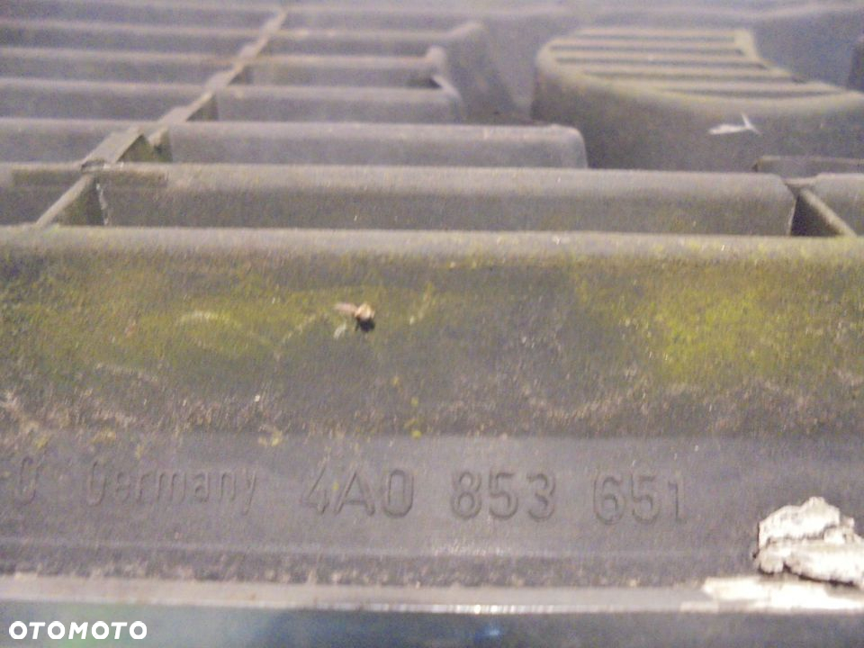 AUDI A6 C4 ATRAPA GRILL 4A0853651 - 2