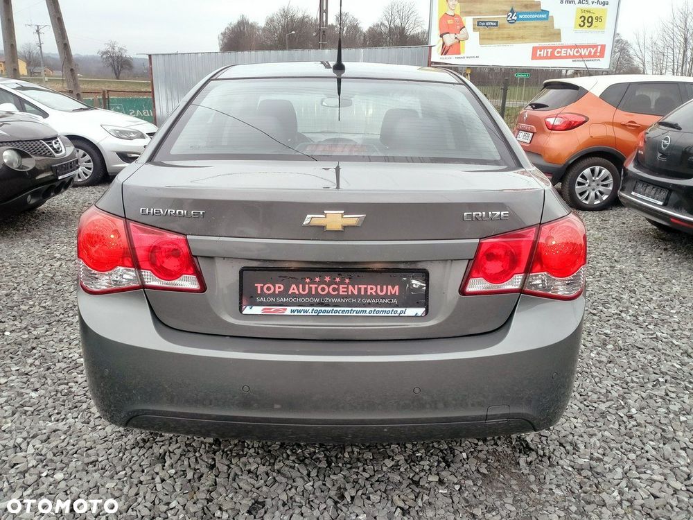 Chevrolet Cruze - 5