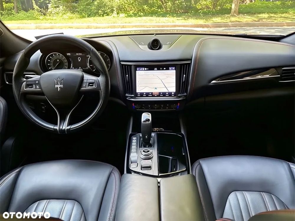 Maserati Levante Q4 - 8