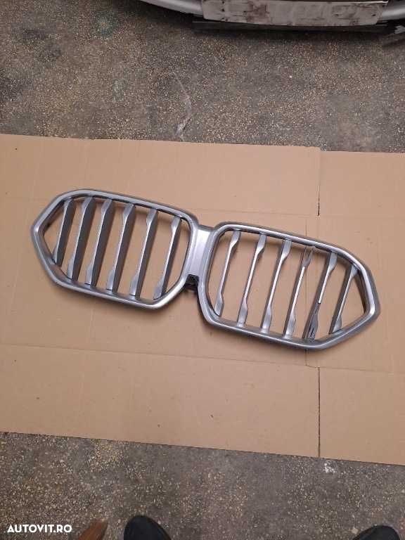 Grila radiator Bmw X6 G06 cod 8494884 mic defect - 1