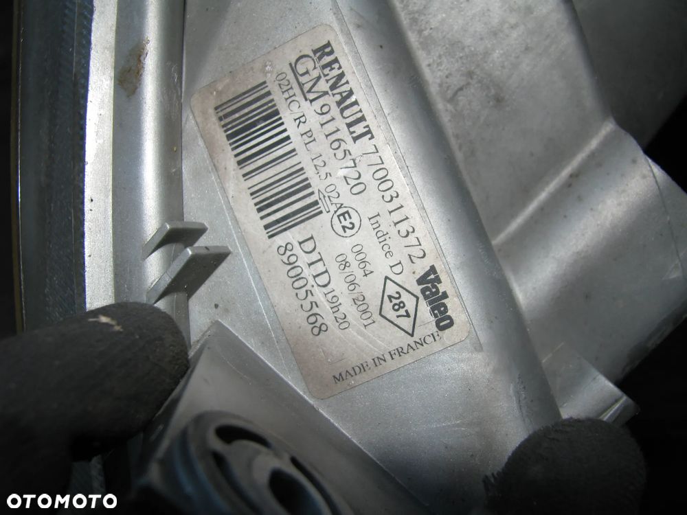 OPEL VIVARO A TRAFIC II REFLEKTOR PRAWY PRZÓD LAMPA PRZEDNIA EU7700311372 - 6