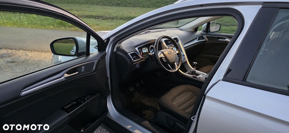 Ford Mondeo - 3