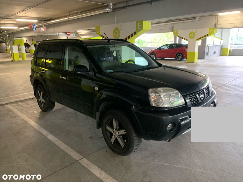 Nissan X-Trail - 1