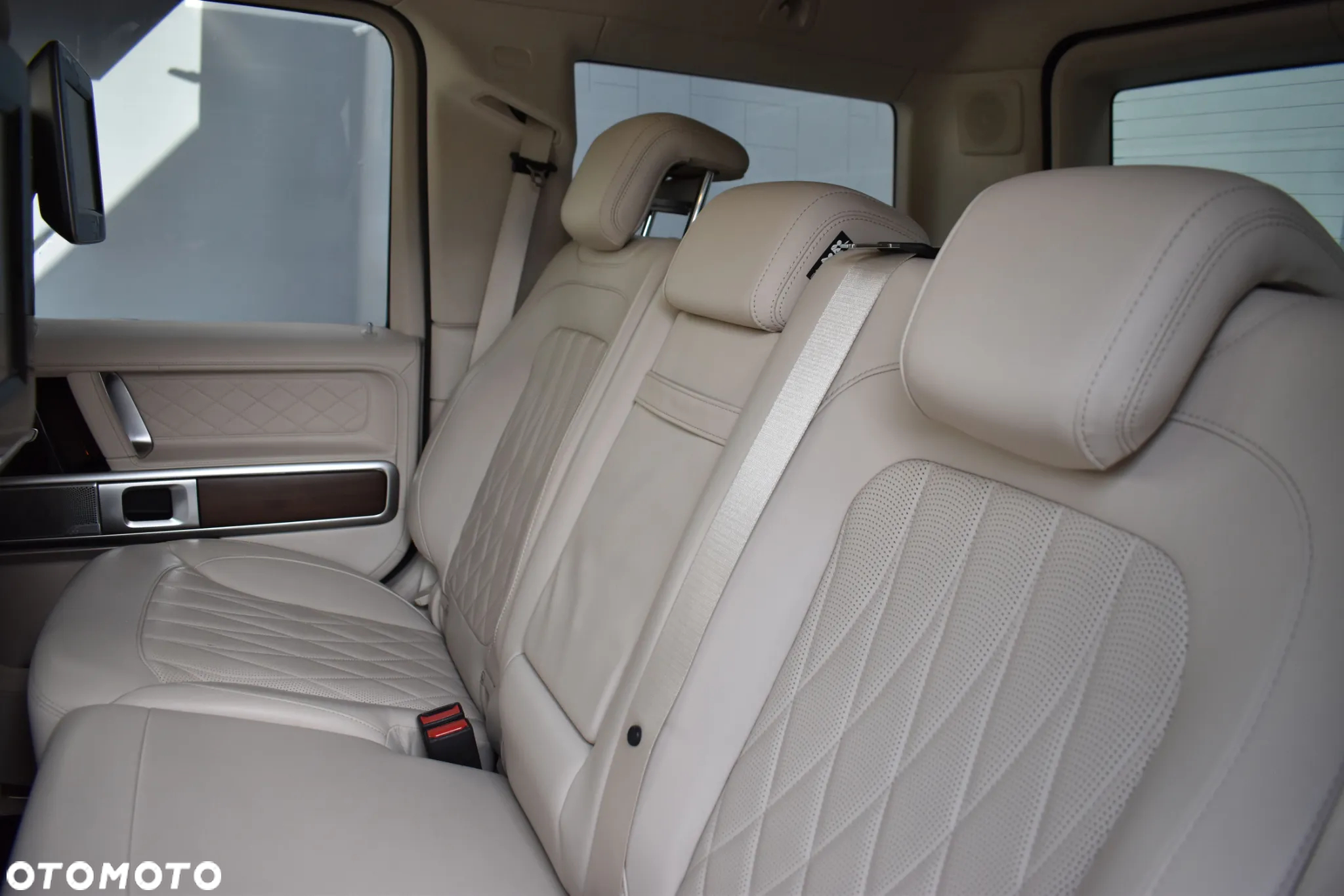 Mercedes-Benz Klasa G AMG 63 AMG Speedshift 9G-TRONIC - 21