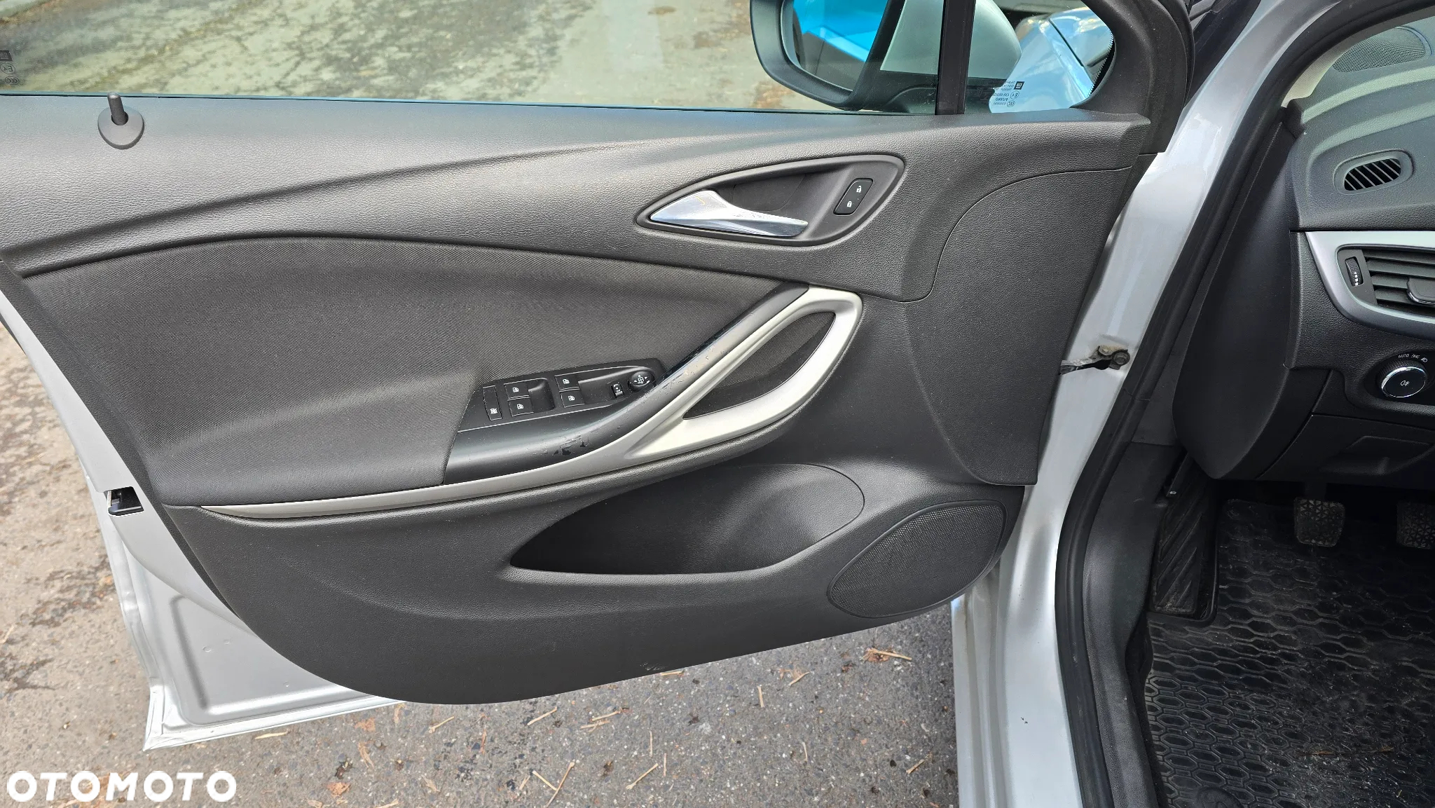 Opel Astra - 9