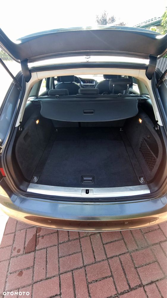Audi A4 Avant - 16